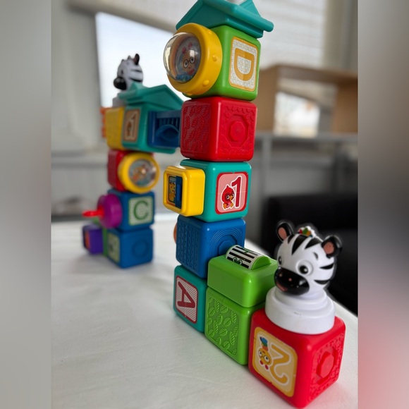 Magnetic Block Learning Set - Picture 8 of 10